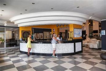 Club Bayar Beach Hotel 4*