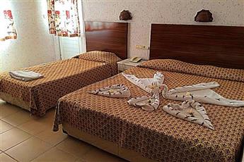 Club Bayar Beach Hotel