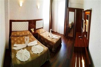 Club Bayar Beach Hotel