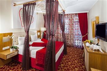 Club Belpinar Hotel 4*