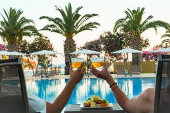 Club Beyy Resort Hotel 4*