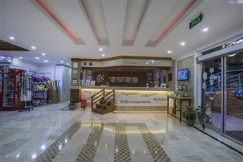 Club Big Blue Suite Hotel 4*