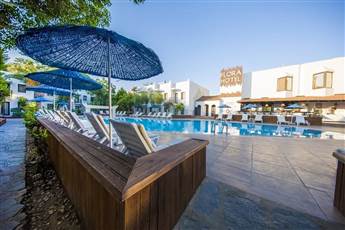 Club Flora Hotel 3*