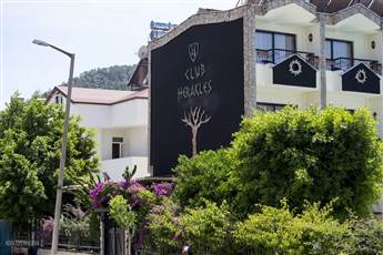 Club Herakles Hotel 3*