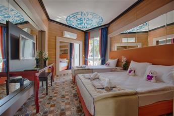 Club Hotel Anjeliq 5*