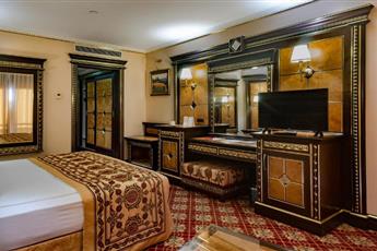 Club Hotel Sera