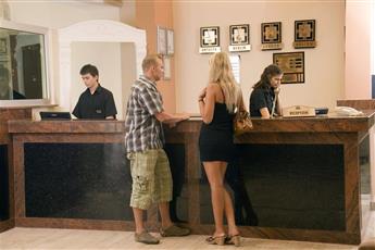 Club Hotel Sunbel 4*