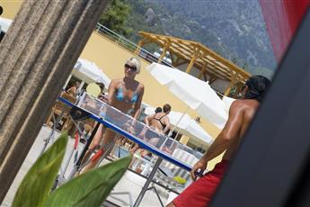 Club Hotel Sunbel 4*