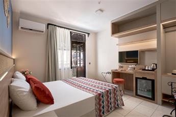 Club Hotel Titan