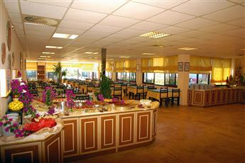 Club Hotel Titan