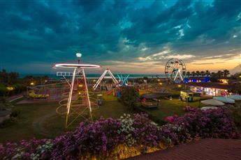 Club Hotel Turan Prince World 5*