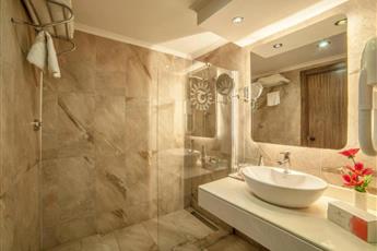 Club Hotel Turan Prince World