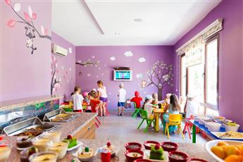 Club Hotel Turan Prince World
