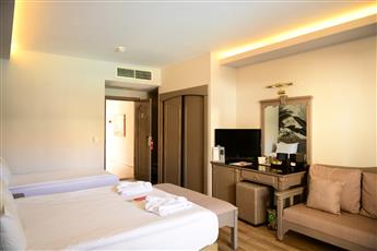 Club Hotel Turan Prince World