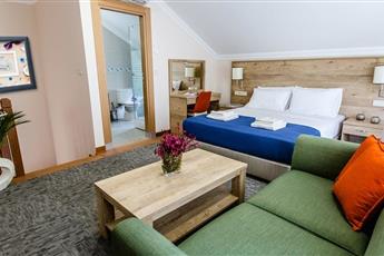 Club Marma Hotel