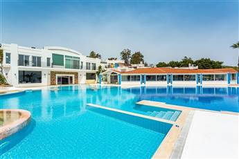 Club Muskebi 3*