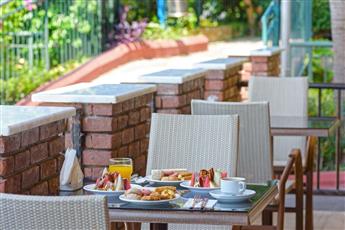 Club Paradiso Hotel & Resort