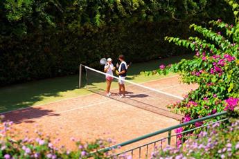 Club Paradiso Hotel & Resort