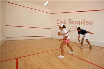 Club Paradiso Hotel & Resort