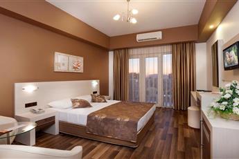 Club Paradiso Hotel & Resort