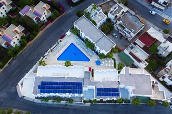 Club Shark Hotel