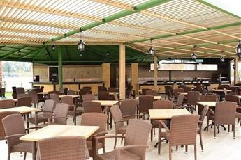 Club Side Coast Hotel