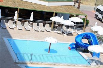 Club Side Coast Hotel