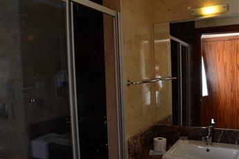 Club Side Coast Hotel