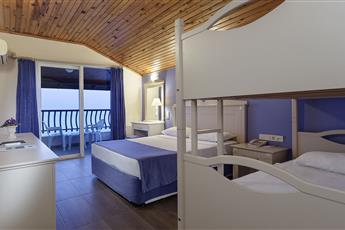 Club Turtas Beach Hotel
