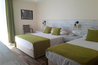 Club Turtas Beach Hotel