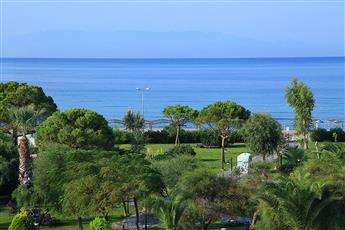 Club Yali Hotels & Resort 5*