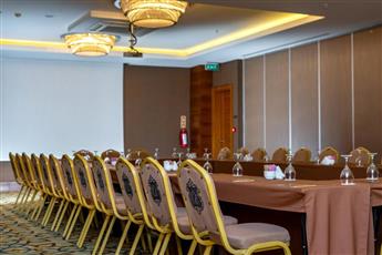 Commodore Elite Suites & Spa 5*