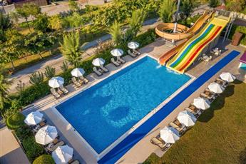 Commodore Elite Suites & Spa - Adults Only 18+