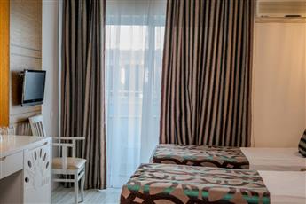 Concordia Celes Hotel