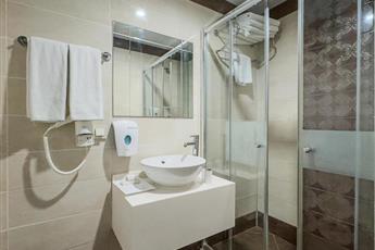 Concordia Celes Hotel