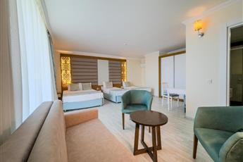 Concordia Celes Hotel