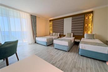 Concordia Celes Hotel