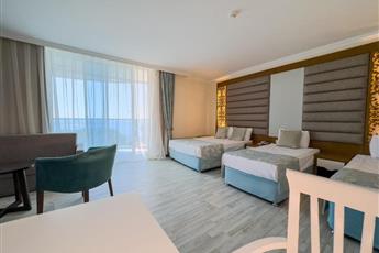 Concordia Celes Hotel