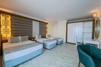 Concordia Celes Hotel