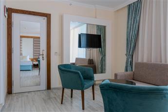 Concordia Celes Hotel