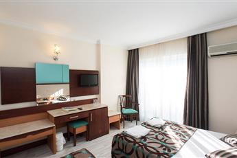 Concordia Celes Hotel