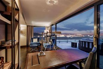 Conrad Istanbul Bosphorus 5*
