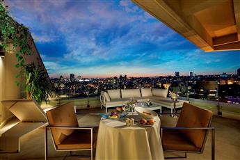 Conrad Istanbul Bosphorus 5*