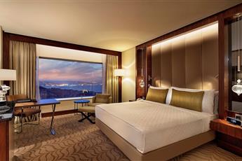 Conrad Istanbul Bosphorus 5*