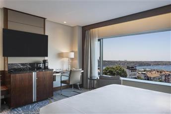 Conrad Istanbul Bosphorus