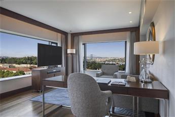 Conrad Istanbul Bosphorus
