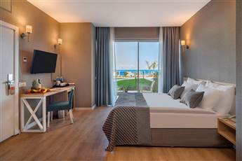 Corendon Playa Kemer 5*