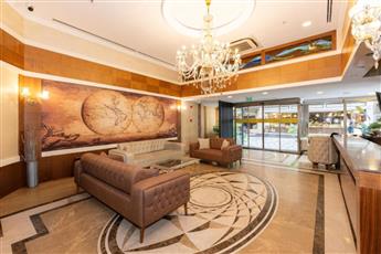 Crestium Prime Square Hotel 4*