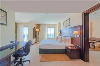 Crowne Plaza Antalya By IHG 5*