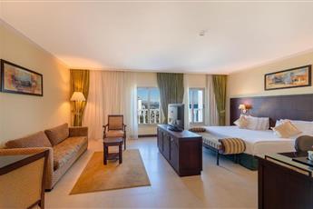 Crowne Plaza Antalya By IHG 5*